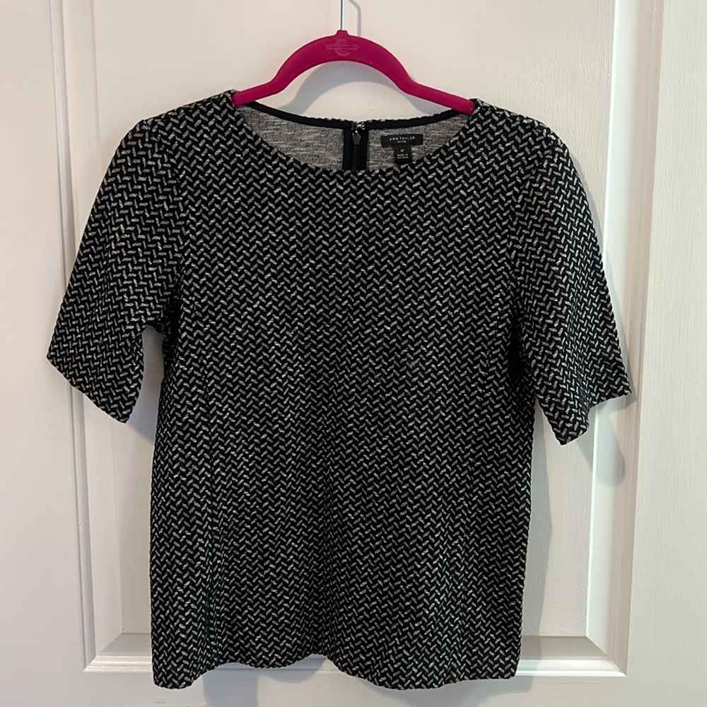 Ann Taylor Knit Top